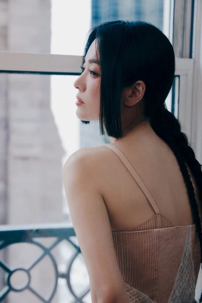 송혜교→수지도 2000년대 감성 히메컷, 연예계에 불어닥친 Y2K 패션 열풍 송혜교→수지도 2000년대 감성 히메컷, 연예계에 불어닥친 Y2K 패션 열풍