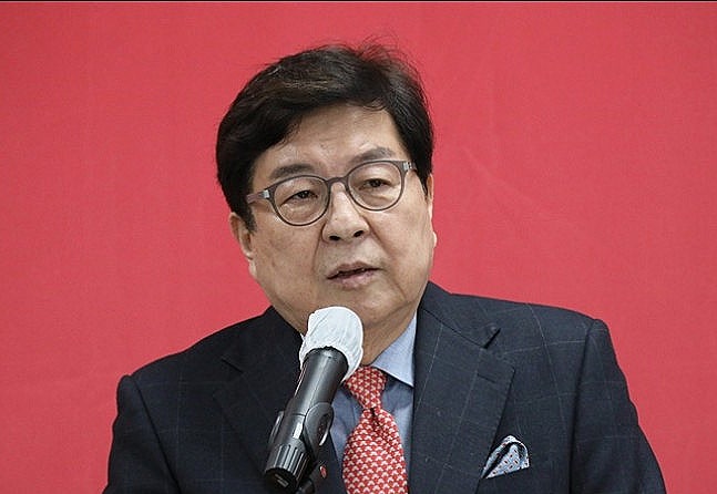 송기윤 나이 학력 아내 서영희 영화 김복남 살인사건의 전말 제작 박원숙의 같이삽시다 송기윤 나이 학력 아내 서영희 영화 김복남 살인사건의 전말 제작 박원숙의 같이삽시다