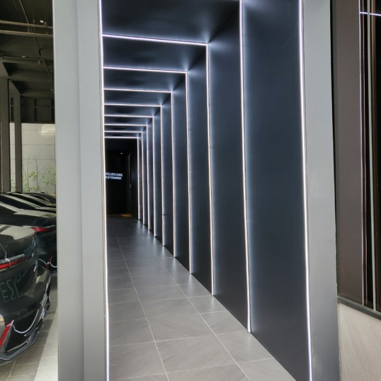  BMW 엑셀런스 라운지 & '옳음' 다녀왔어요 ~