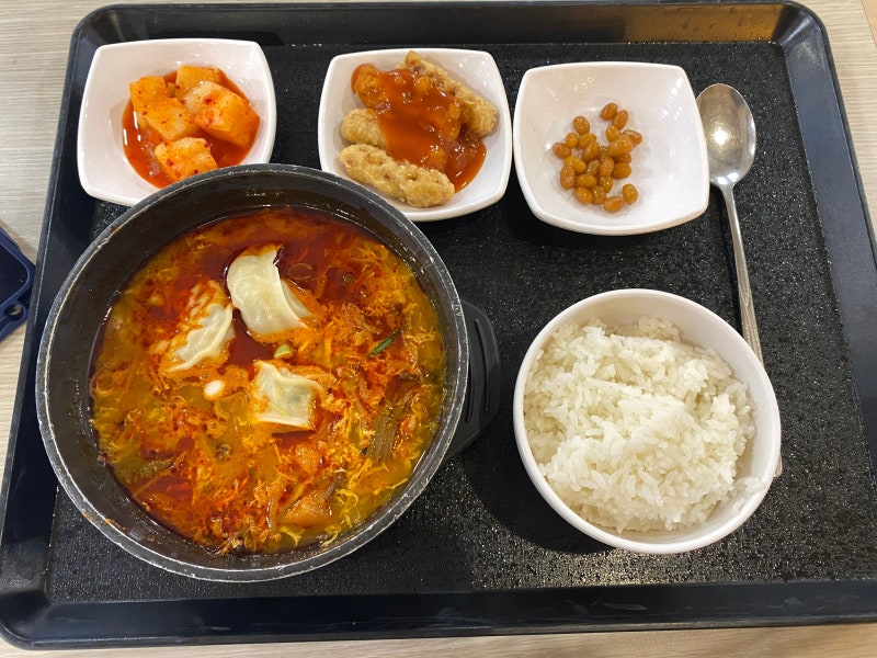 성균관대 학식 총정리(여러분 볶음우동은 금잔디가 아니라 ㅇㅇㅇ입니다..!)
