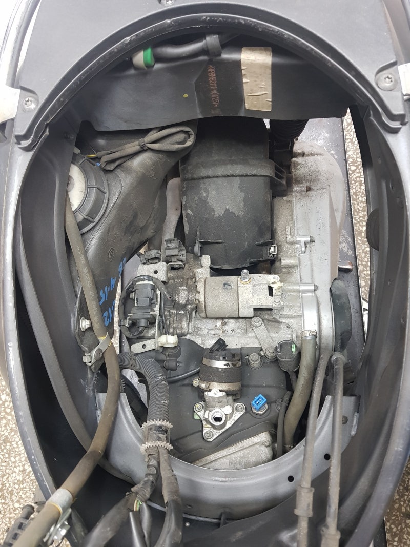 베스파(Vespa) GTS-300 , 스프린트-125 엔진 수리 : 네이버 블로그
