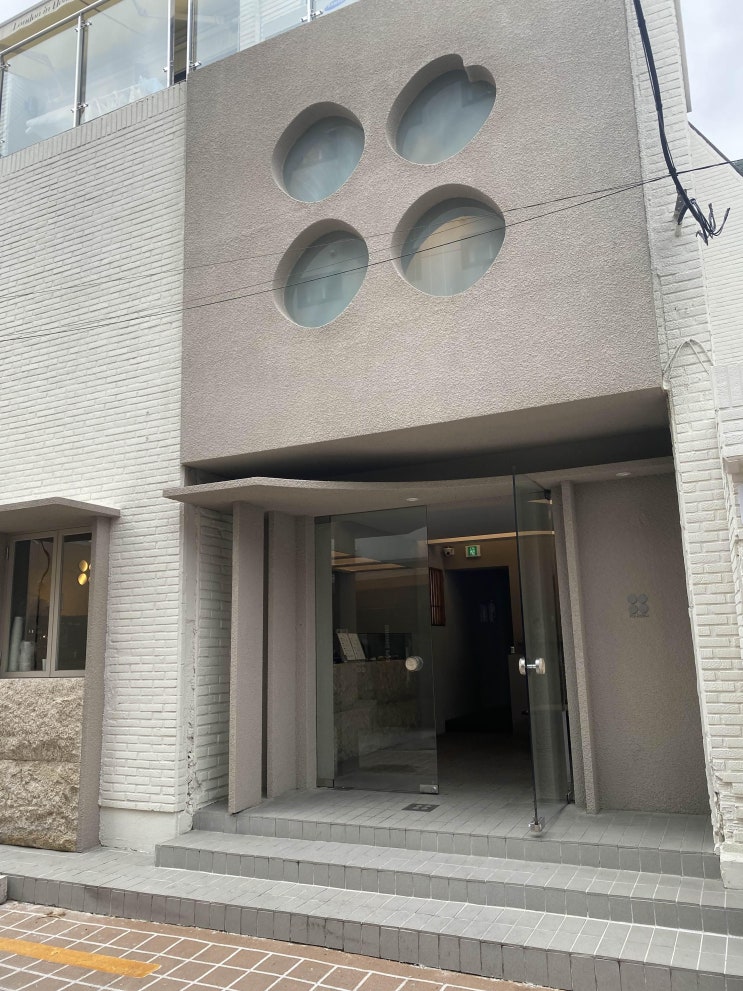  부산대 카페 중 한 곳을 고르라면  더하루나