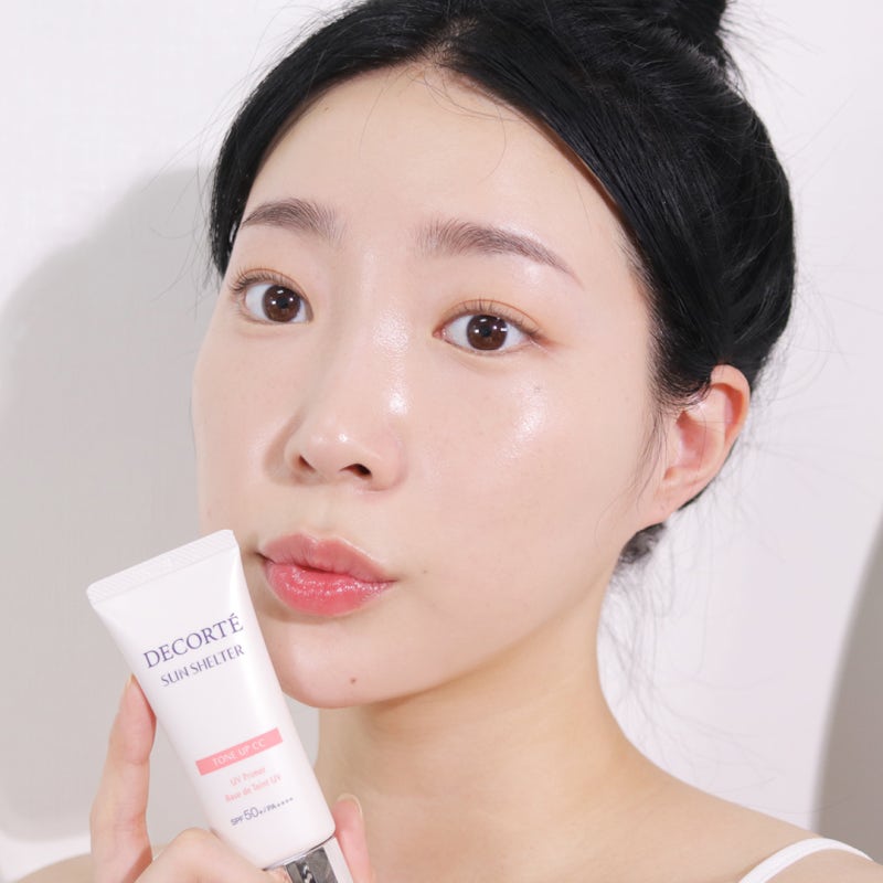 데코르테 선크림 추천 선 쉘터 시리즈 2종, 촉촉한 파데프리 메이크업