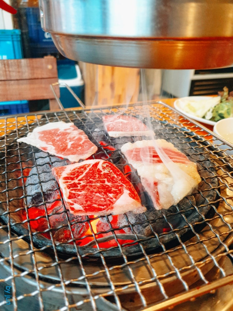  공항시장역 차돌집 - 오랜 세월 자리를 지켜온 노포집의 차돌박이