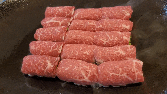 박순례 손말이고기 산정집 : 이 한우 말이는 캠핑에서나 볼법한 메뉴인데?