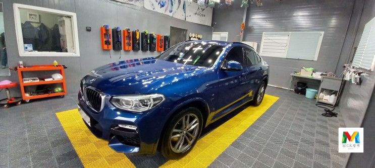 화성광택 BMW X4 잦은세차로 스월이 많은데 엠씨케이광택에서 해결했어요!