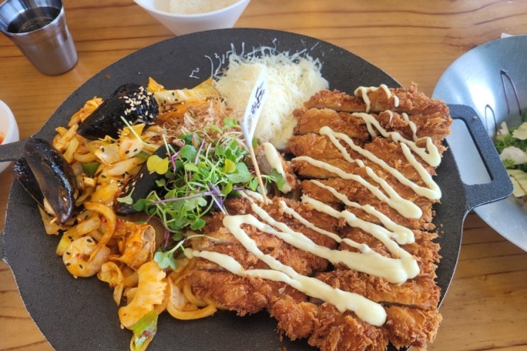  맛과 양 둘 다 최고인 김해 맛집 '공원 돈까스'