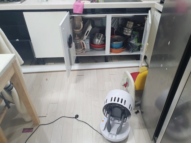  반지층 역류 문제 공동 배수관 막힘 싱크대에서 물역류 뚫기 김포 일산 인천