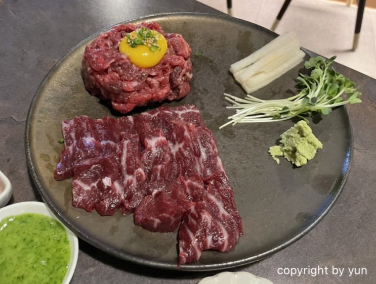  [상도, 장승배기] 육회와 뭉티기가 맛있는 우곳간 보라매