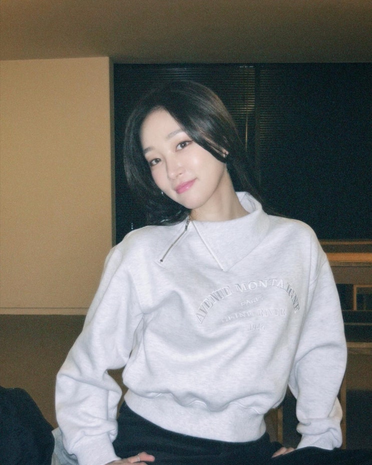 "연락처 공유했다" 가수 딘딘, 김종국 조카 가수 소야에게 호감 있다고 밝혀...소야 프로필은? "연락처 공유했다" 가수 딘딘, 김종국 조카 가수 소야에게 호감 있다고 밝혀...소야 프로필은?