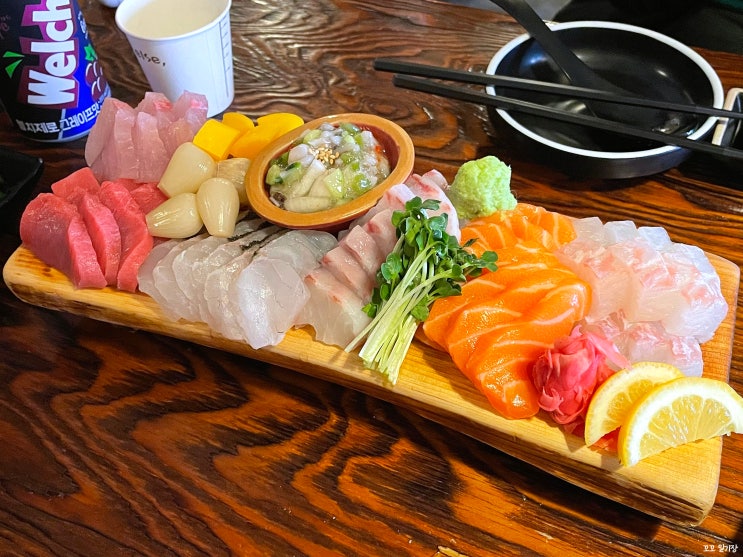  홍대 횟집 홍대입구역 술집 숙성회 맛집 - 두꺼비숙성횟집
