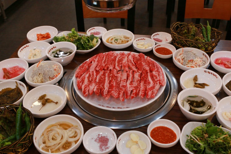  경주 황리단길 맛집 :: 가족모임 예약 한우천국 경주점