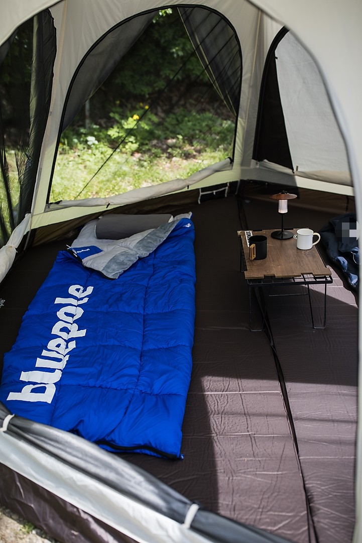 캠핑 사계절 침낭 유니크 스타일 블루폴 캠핑용품