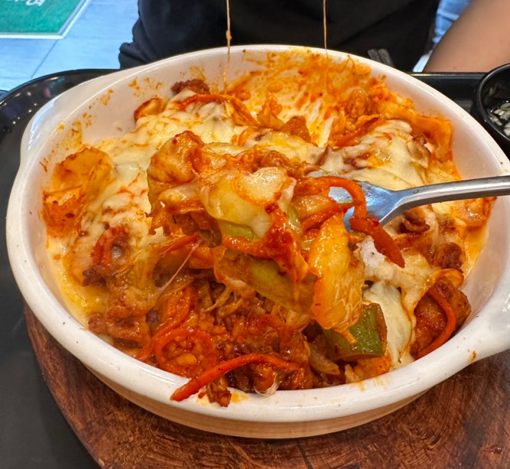 가산 맛집 싸다김밥 치즈제육덮밥 메뉴 추천해요 가산 맛집 싸다김밥 치즈제육덮밥 메뉴 추천해요