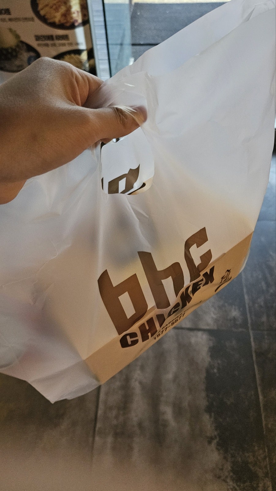 BHC치킨 김천부곡점 사진 4