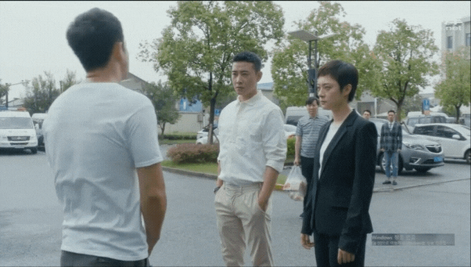  <중드 안가 51화>개불쌍한小楼！세상에 노름에 중독된 엄마 노름빚 갚으려고 중학교도 중퇴하고 지금까지도 노름빚을 갚는중이었다니