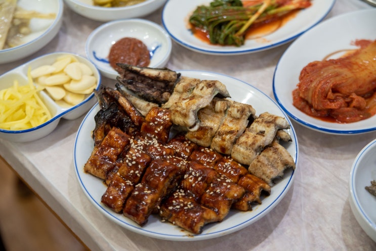  고창장어맛집 :: 5월 부천님오시는날 선운사 드라이브 '우리회관'