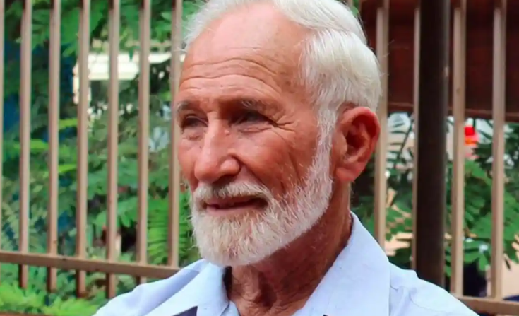 호주인 켄 엘리엇 납치 7년 자유 투쟁 끝에 아프리카 알카에다 석방