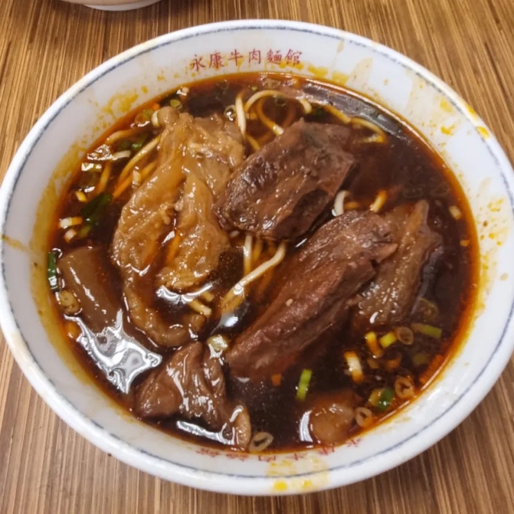  대만 타이베이 미슐랭 맛집 융캉우육면(내 취향은 아님)