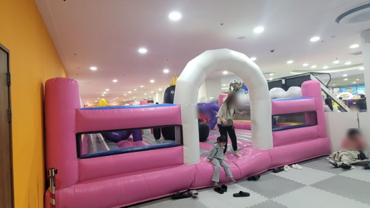  마산잼팍 댓거리 신상키즈카페 초대형 어린이놀이터