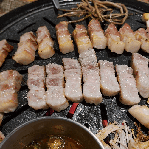  집근처 고깃집 발견, 돈짝 매천점