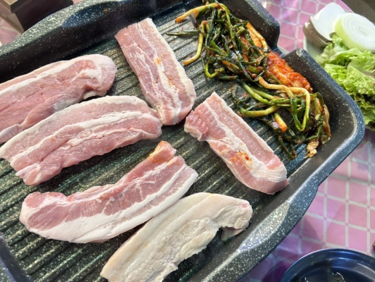 별내역 고깃집 솥뚜껑생삼겹살 야외엔 애견동반 가능