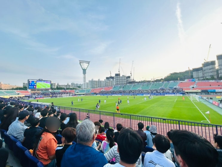  FC안양 축구 직관 솔직 후기 (feat. 치킨과 함께)