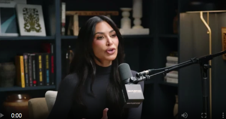 Kim Kardashian, 육아 도전에 대한 성찰: '울며 자는 밤이 있습니다' (단독)
