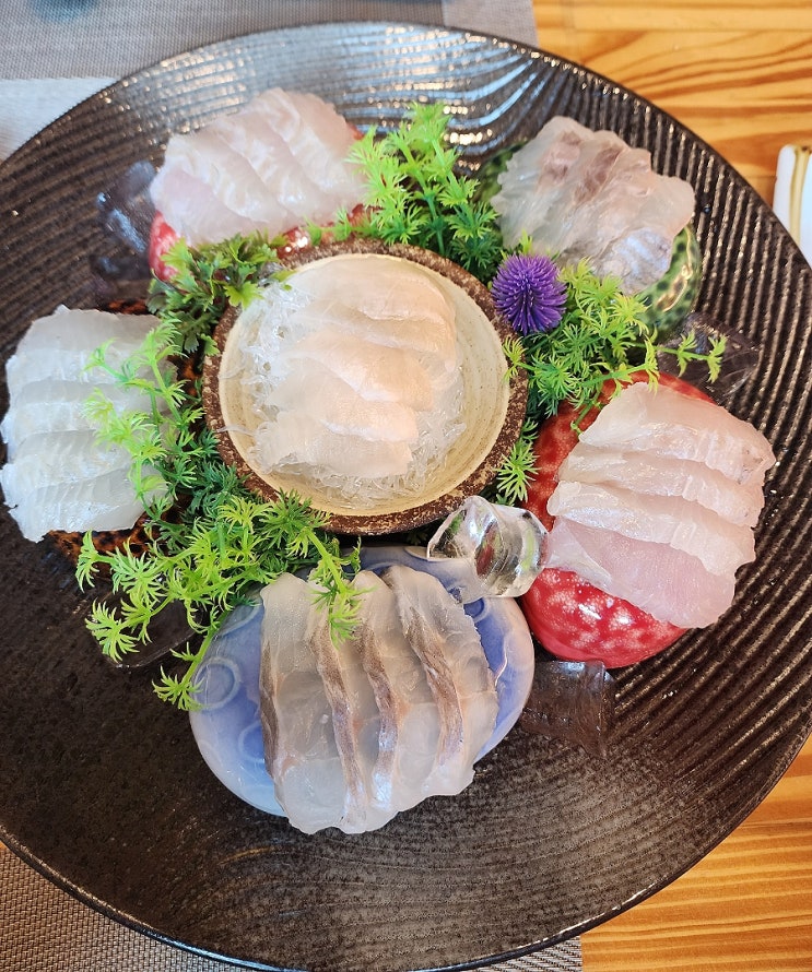  진천광혜원맛집 / 룸식당 횟집 마라도일식