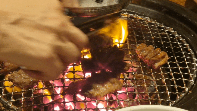  직접 구워주는 깔끔한 돼지갈비 맛집 천지연 오산시청점