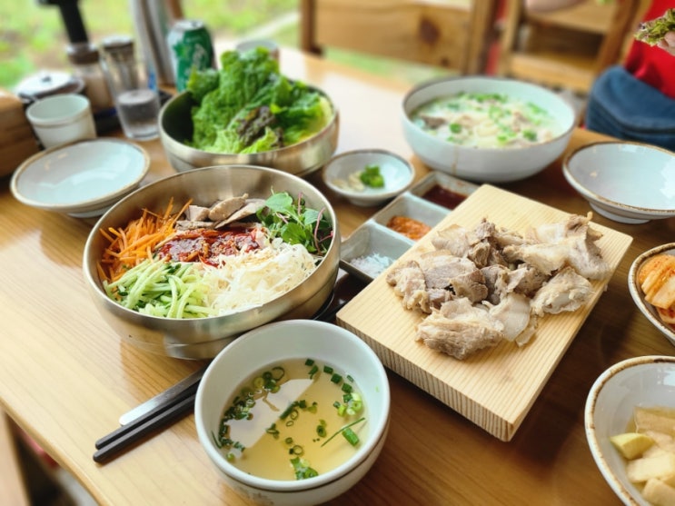  제주돔베 , 히밥 왔던 제주도 고기국수 삼화지구 맛집 (ft. 애견 동반 식당)