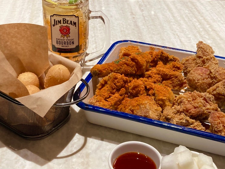  잠실 맛집 | 석촌호수 비비큐 BBQ치킨 빌리지