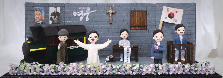  뮤지컬 영웅 정중근, 배우 정성화 님 막공 선물 클레이인형