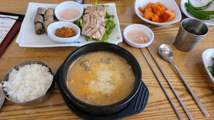 [혜화역 맛집] 순대실록 대학로본점 :: 오랜만에 방문한 대학로 순댓국집 솔직후기