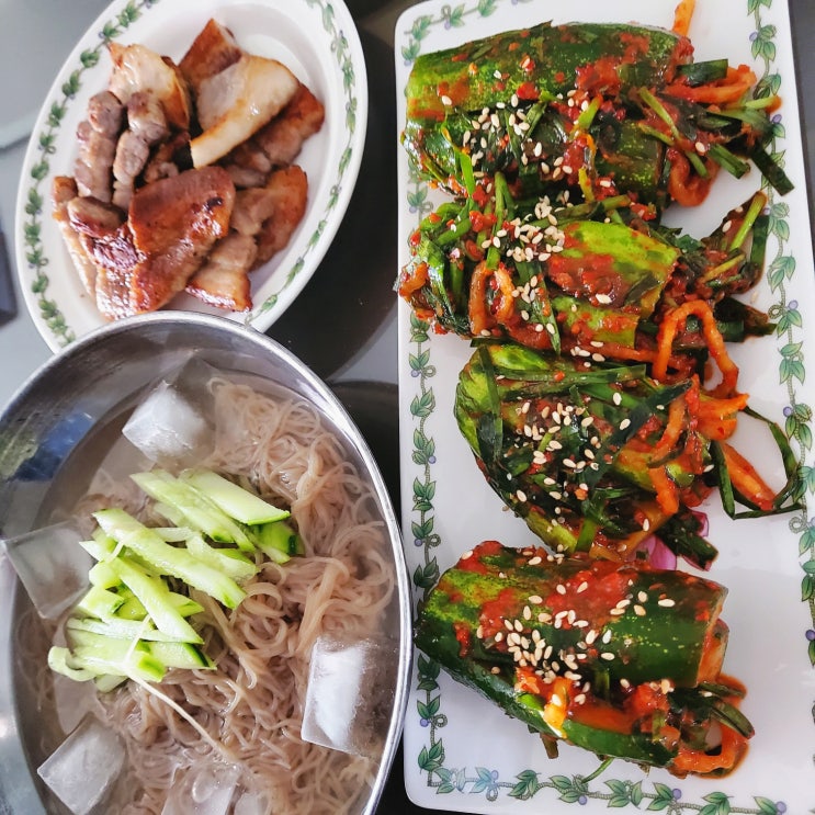 엄마손맛 , 온라인 오이김치 맛집 "총각김치공방" 엄마손맛 , 온라인 오이김치 맛집 "총각김치공방"