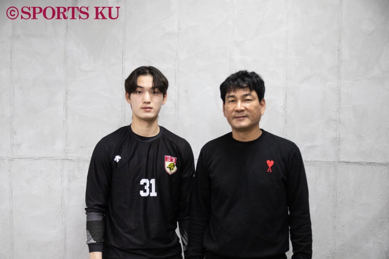 [2023년 5월호] Baton touch, 꿈을 이어서 달리다 -축구부 김정훈 父子 인터뷰-