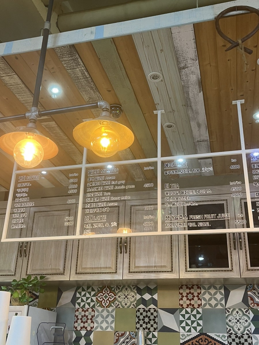 카페라떼르 복수동지점 사진 5
