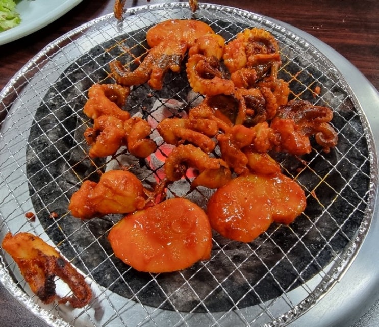  충무로 쭈꾸미불고기- 47년 전통 맛집(ft.미쉐린 가이드)-충무로 본점.서울