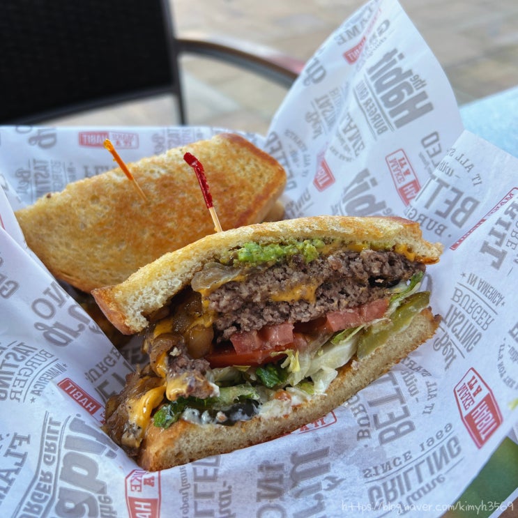  미국 햄버거 해빗 버거 The Habit Burger Grill 메뉴 추천, 가격