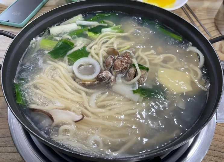  익산 송학동 칼국수,만두가 맛있는 세엄마칼국수