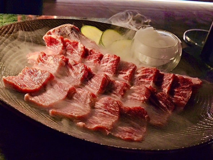  셀럽 출몰 토마호크 리조또 맛집 다이닝 라운지바 압구정 맛집 : ) 우향우 WHW