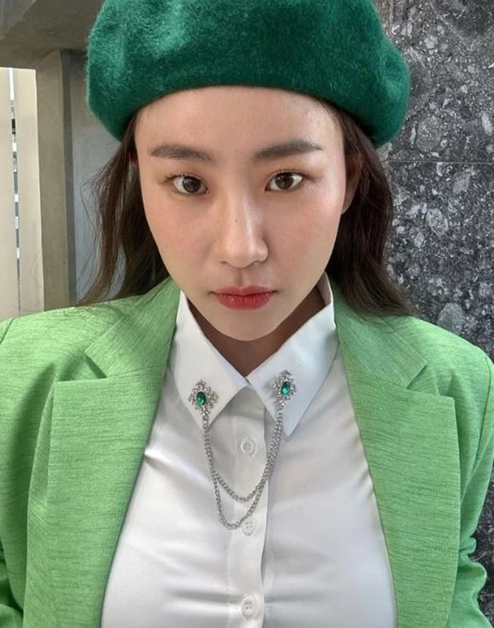 어반자카파 조현아, 집 규모가 5천평으로 뒷마당에 골프연습장...SNS로 다급히 해명 어반자카파 조현아, 집 규모가 5천평으로 뒷마당에 골프연습장...SNS로 다급히 해명