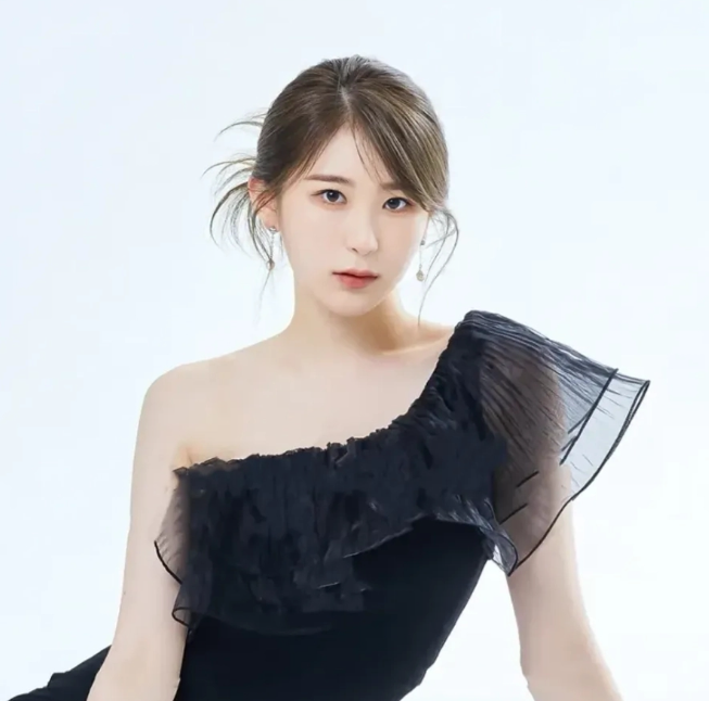 이채연 KNOCK 곡 정보 및 프로필 근황 소개
