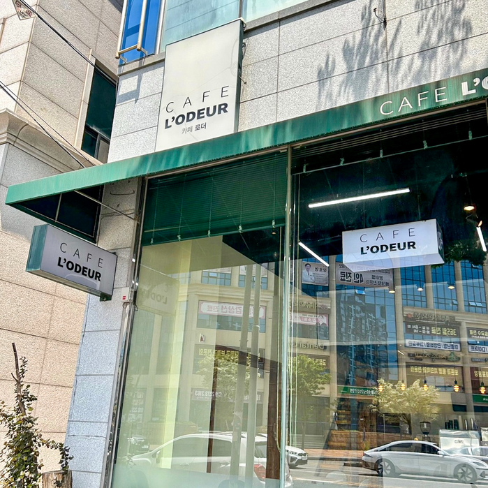  군산 신상 디저트맛집 카페로더