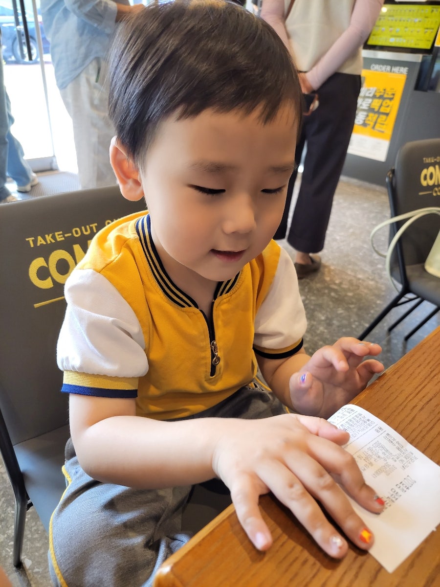 컴포즈커피 광주학운평화점 사진 4