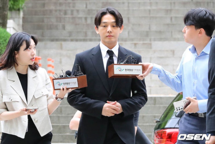 유아인 구속영장 기각 마약류 5종 투약 했지만 대단하다 유아인 구속영장 기각 마약류 5종 투약 했지만 대단하다
