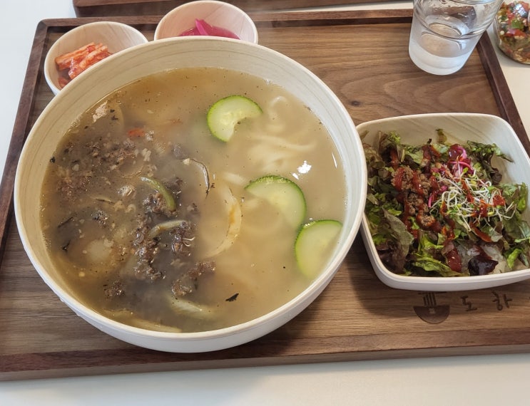 안양 칼국수 맛집 도하면 고기칼국수 내돈내산 메가트리아 맛집 안양 칼국수 맛집 도하면 고기칼국수 내돈내산 메가트리아 맛집