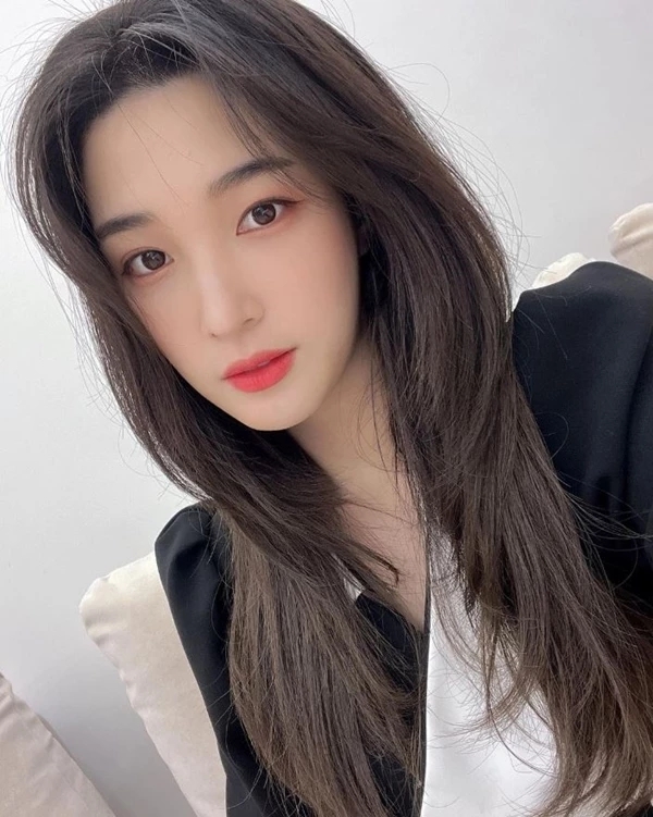 '열이 40도 넘게 올랐던' 최민환율희 아들, A형 독감에 폐렴...응원 이어지고 있다 '열이 40도 넘게 올랐던' 최민환율희 아들, A형 독감에 폐렴...응원 이어지고 있다