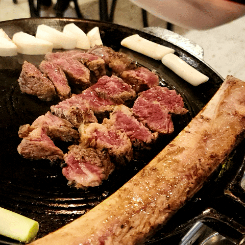  광주 남구 맛집 화원짚불구이 봉선점 우대갈비 근본