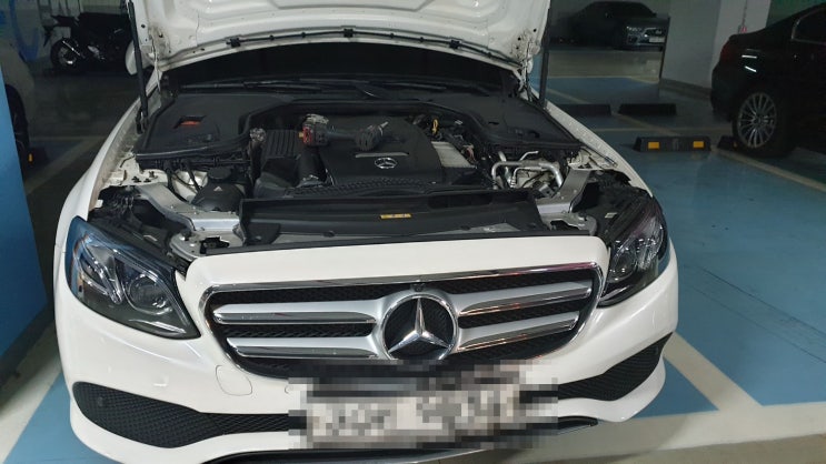  벤츠 e300 배터리 어떤 용량과 규격의 밧데리가 적용될까?